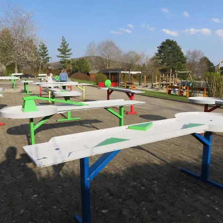 Semesterbostad öfingen 08