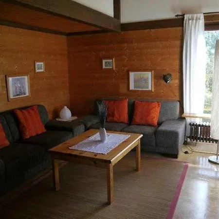 öfingen 08 Semesterbostad *