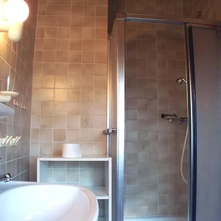 Semesterbostad öfingen 08