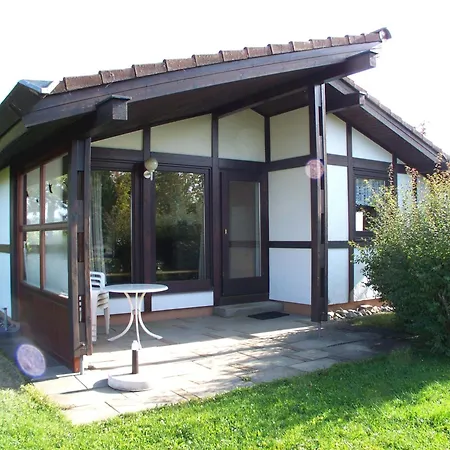 Oefingen 08 Hébergement de vacances *